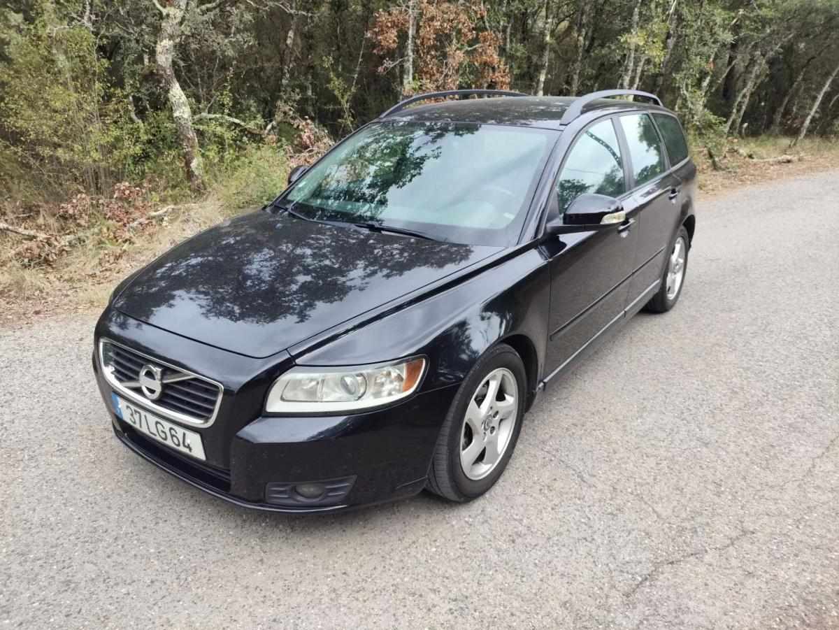 volvo-v50-2011-diesel-1560cc