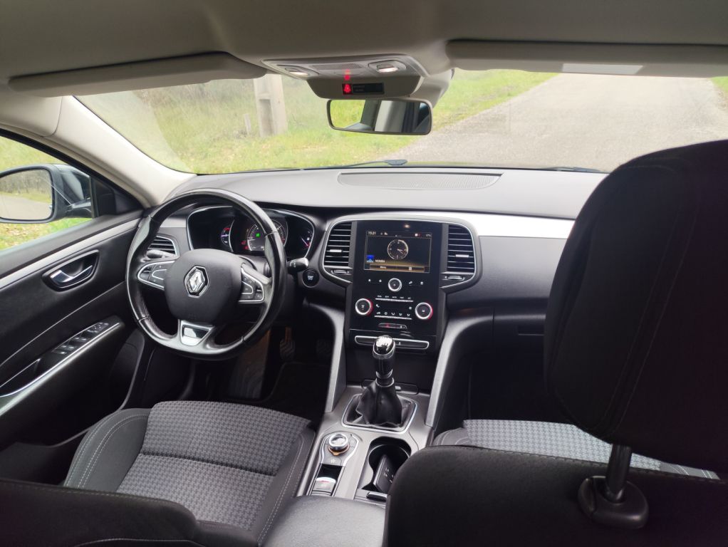 renault-talisman-sport-tourer-2017-diesel-1598cc