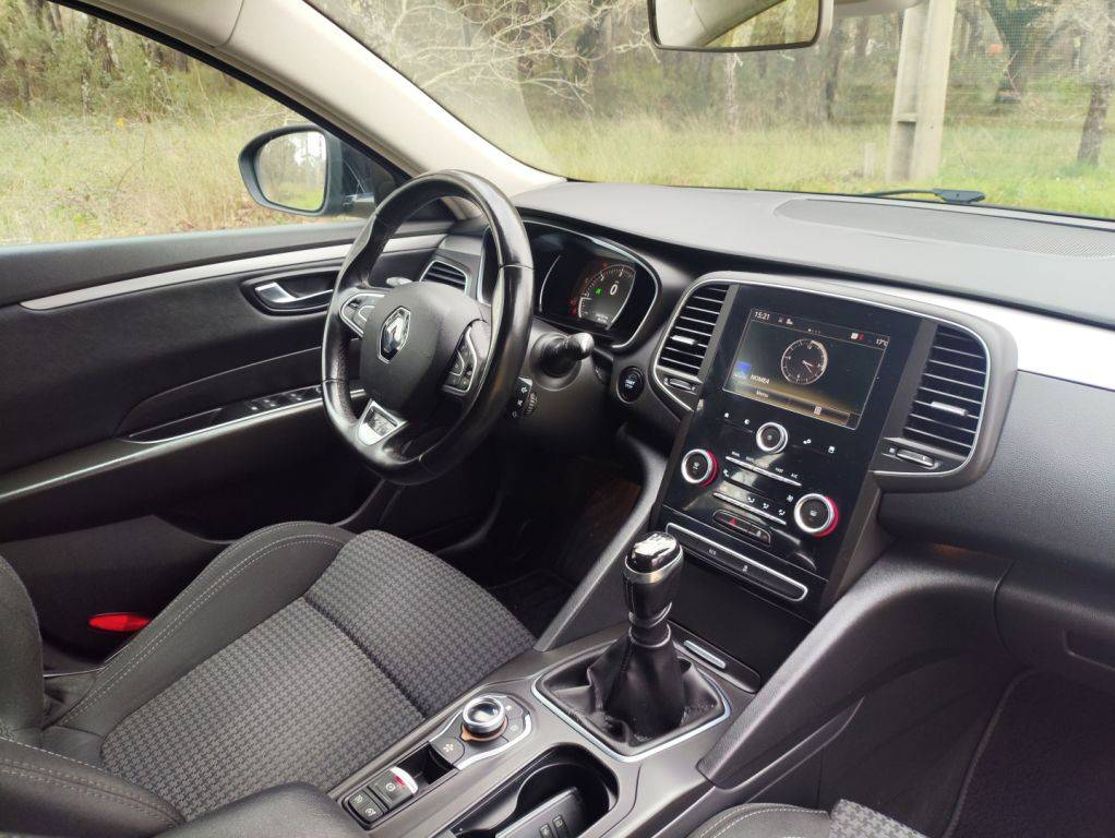 renault-talisman-sport-tourer-2017-diesel-1598cc