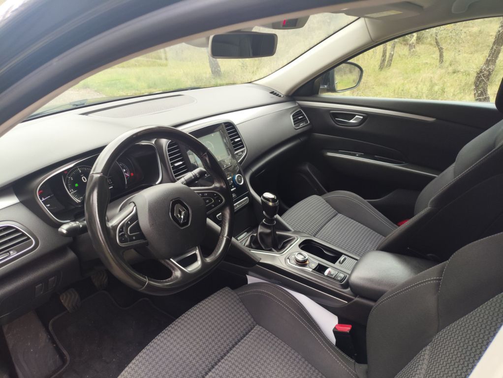 renault-talisman-sport-tourer-2017-diesel-1598cc