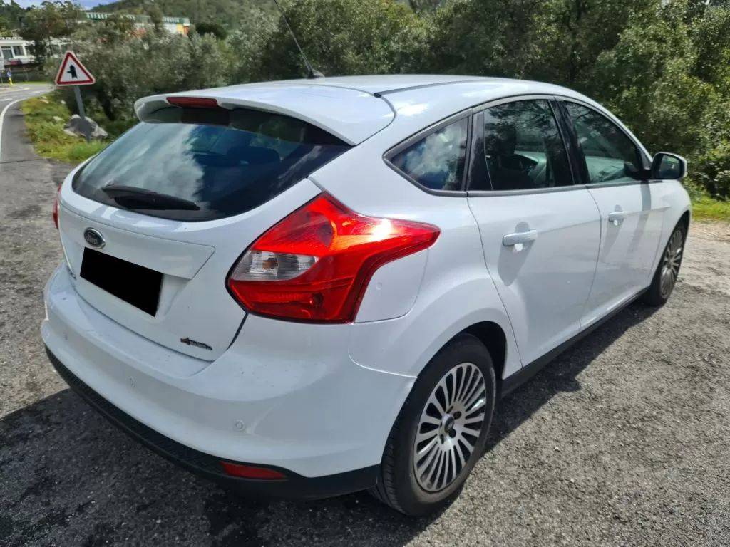 ford-focus-2014-diesel-1560cc
