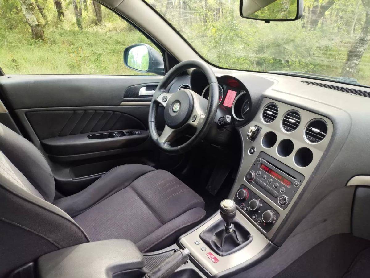 alfa-romeo-159-sportwagon-2010-diesel-1910cc