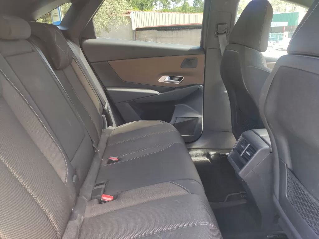 ds-ds-7-crossback-2018-diesel-1499cc