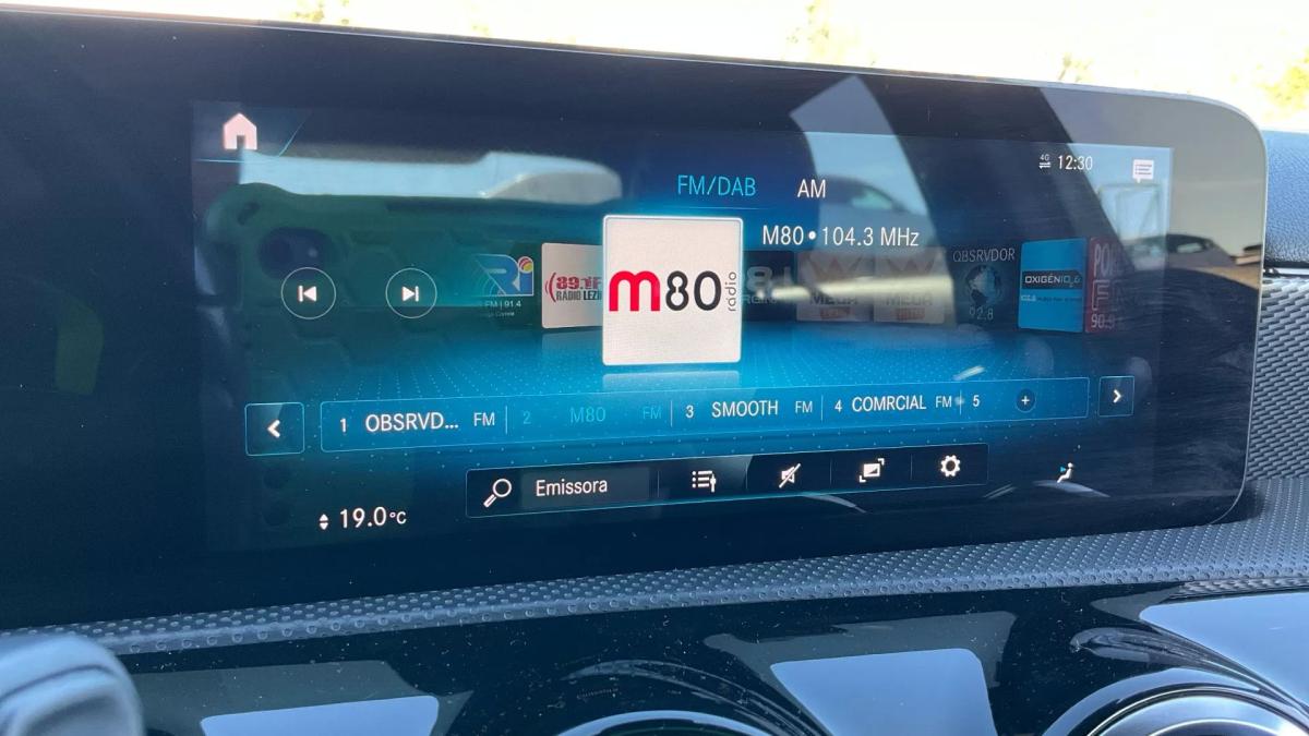 mercedes-benz-classe-a-2022-hibrido-1332cc