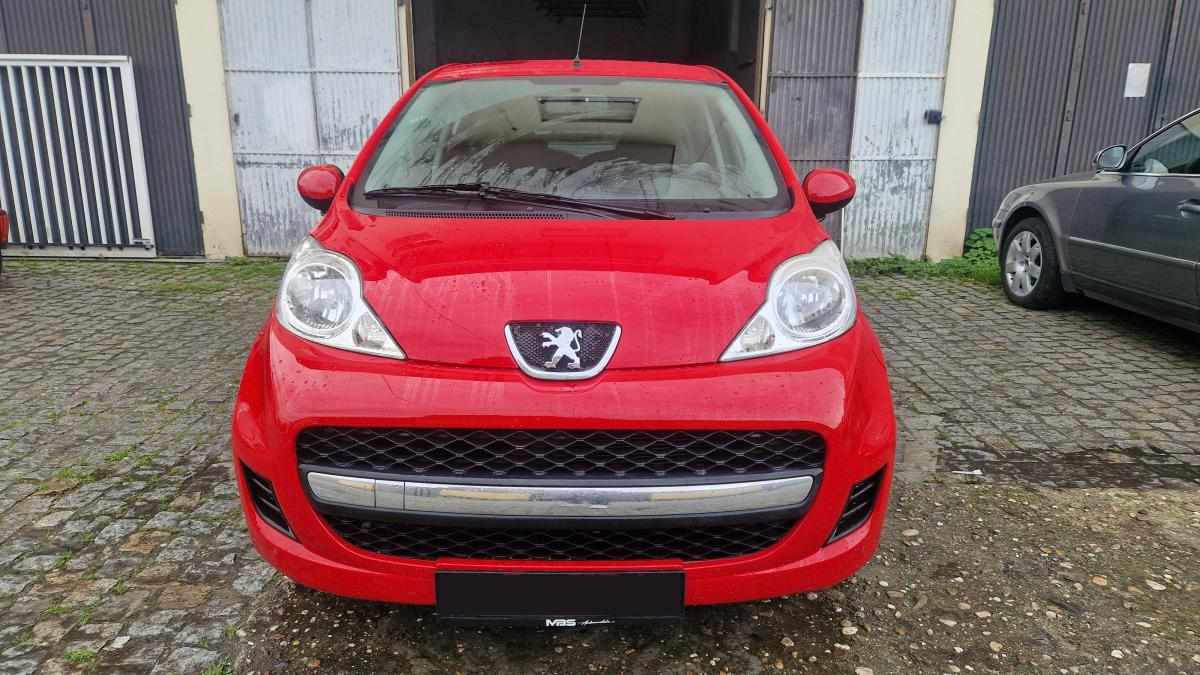 peugeot-107-1-0-2011-gasolina-998cc