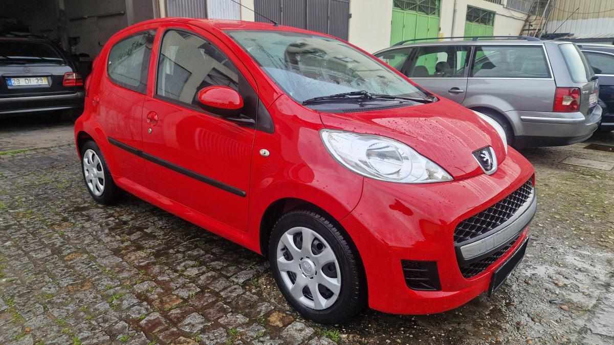 peugeot-107-1-0-2011-gasolina-998cc