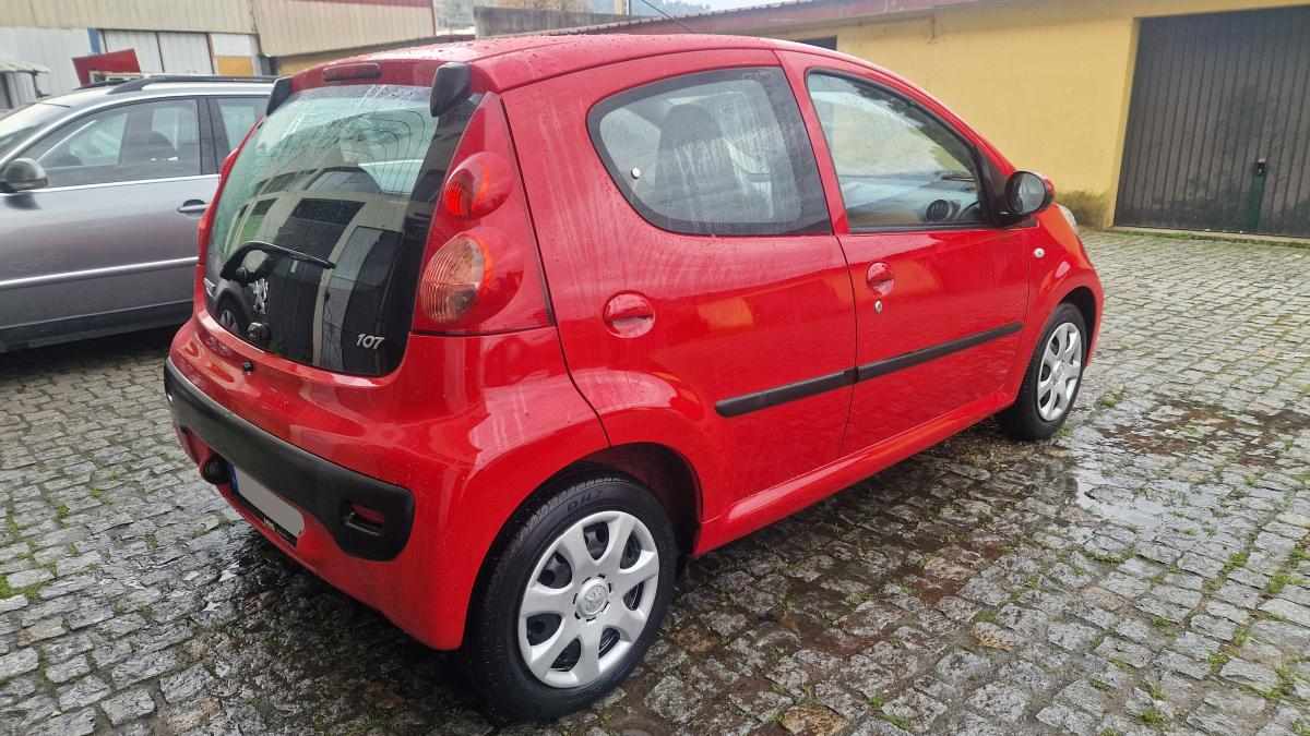 peugeot-107-1-0-2011-gasolina-998cc