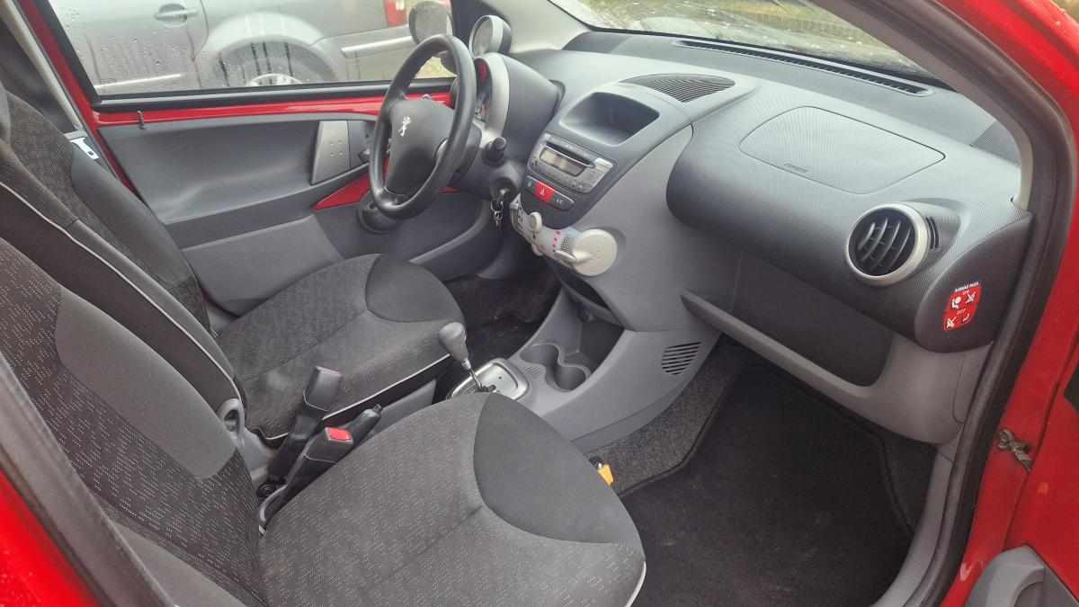 peugeot-107-1-0-2011-gasolina-998cc