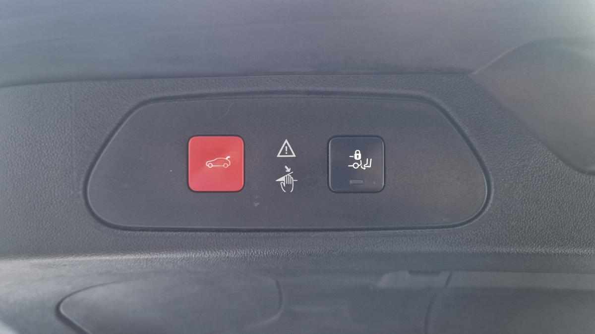 opel-grandland-x-1-6-2018-diesel-1560cc