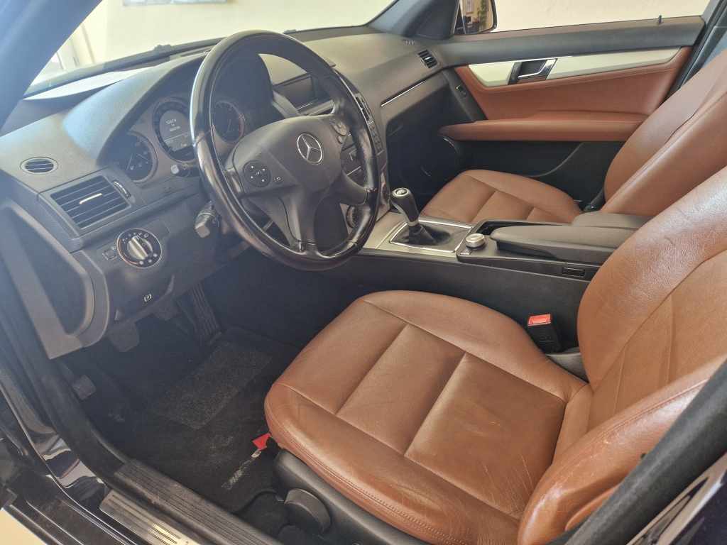mercedes-benz-classe-c-c-200-cdi-2009-diesel-2148cc