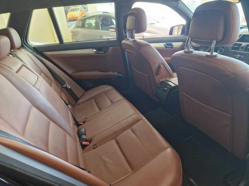 mercedes-benz-classe-c-c-200-cdi-2009-diesel-2148cc