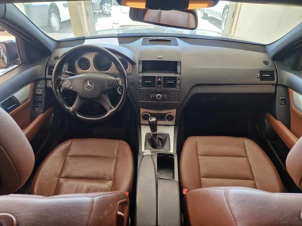 mercedes-benz-classe-c-c-200-cdi-2009-diesel-2148cc