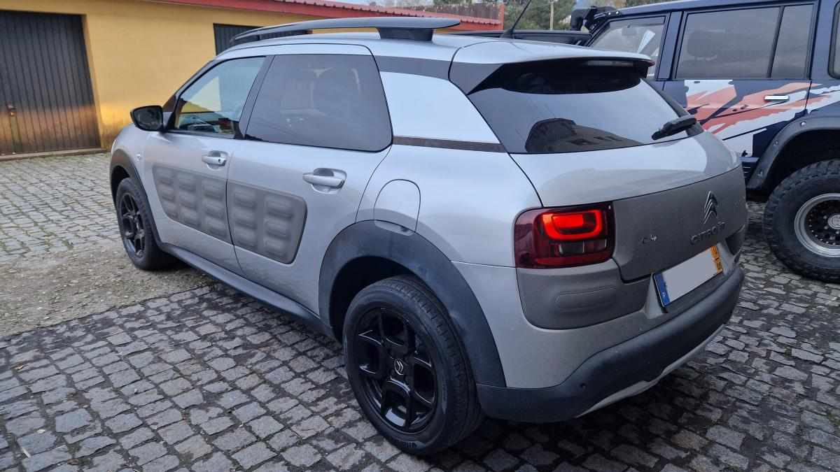 citroen-c4-cactus-1-6-hdi-2014-diesel-1560cc