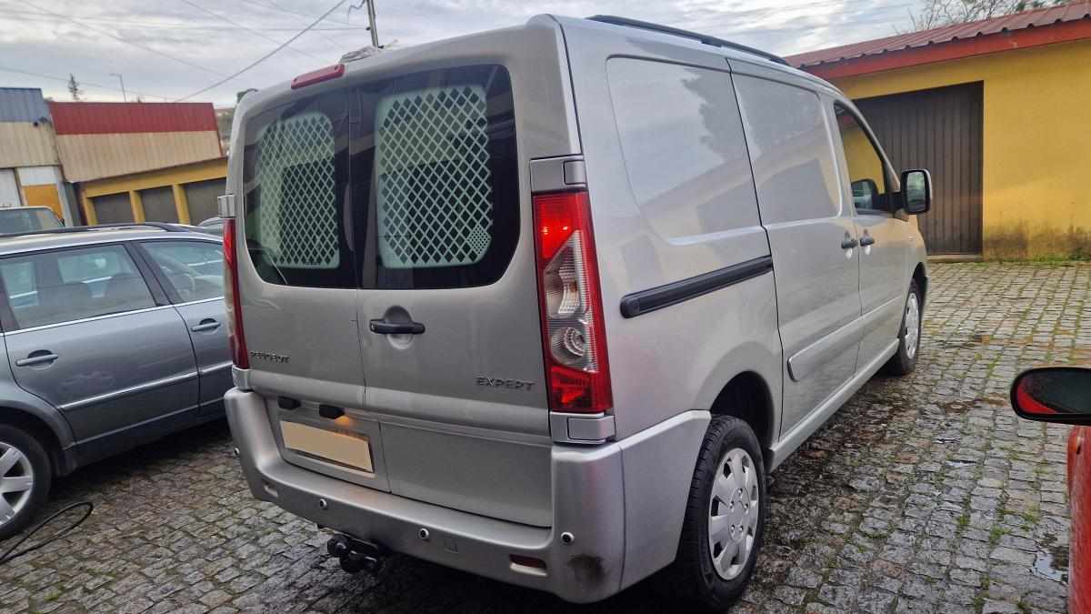 peugeot-expert-2-0-hdi-2014-diesel-1997cc