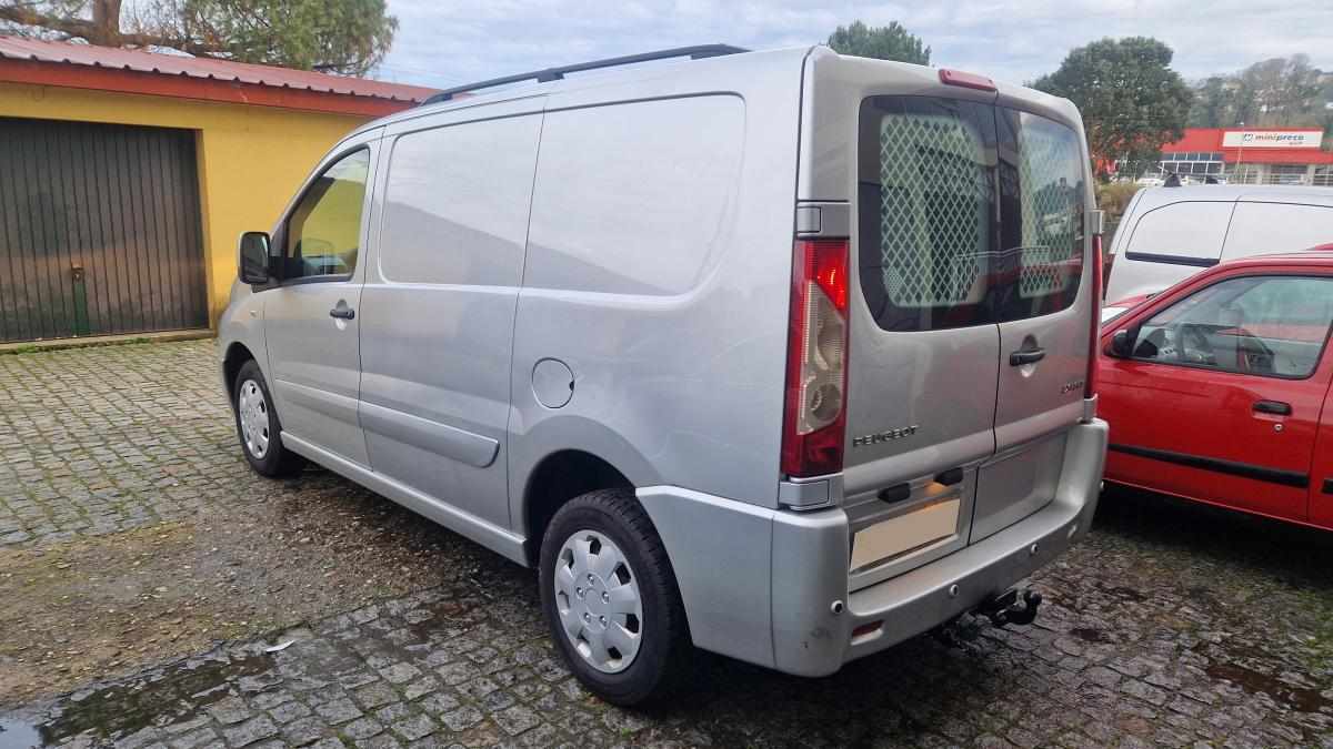 peugeot-expert-2-0-hdi-2014-diesel-1997cc