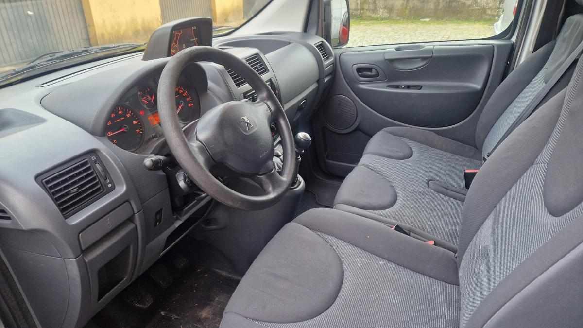 peugeot-expert-2-0-hdi-2014-diesel-1997cc
