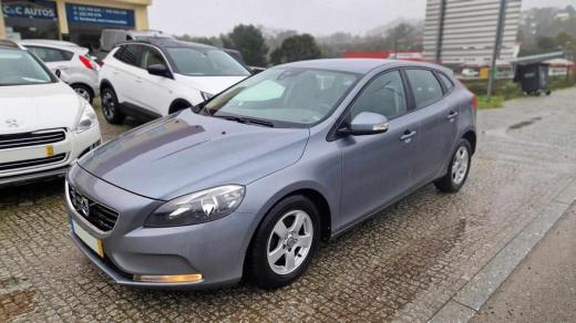 volvo-v40-1-6-d2-2015-diesel-1560cc