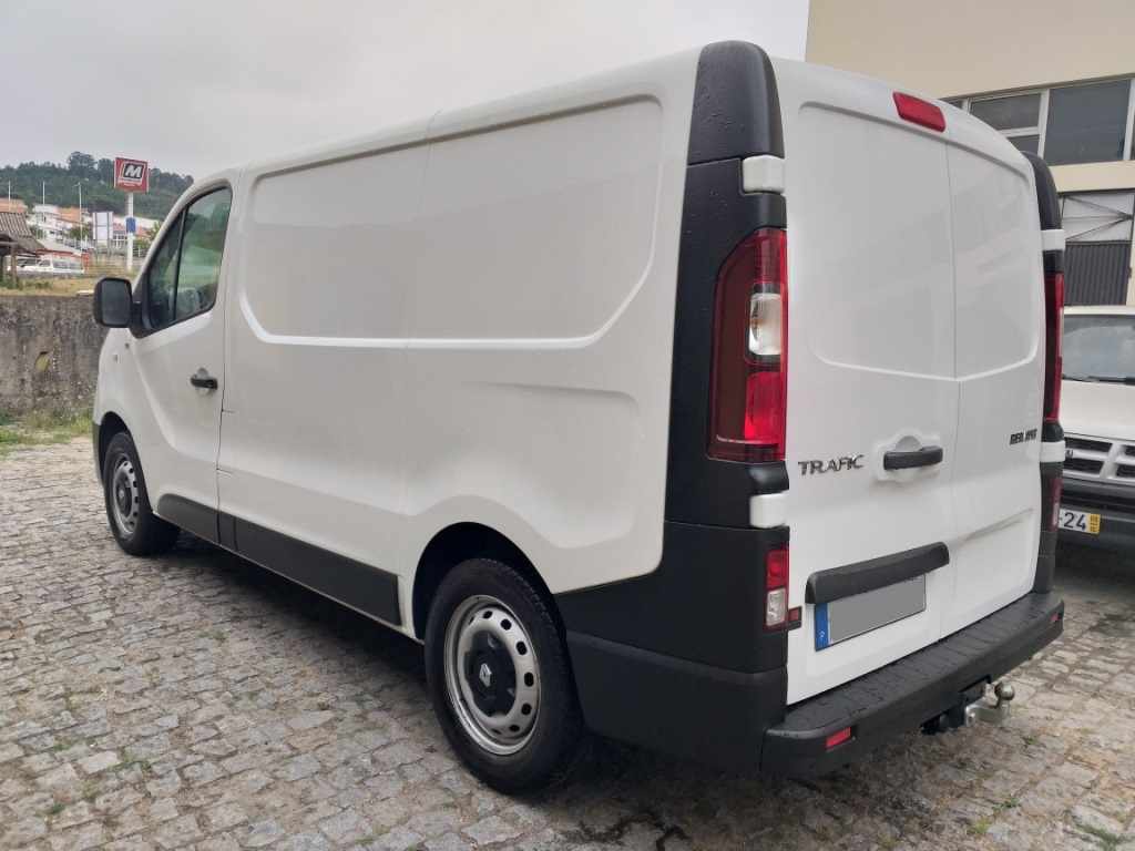 renault-trafic-1-6-dci-2019-diesel-1598cc