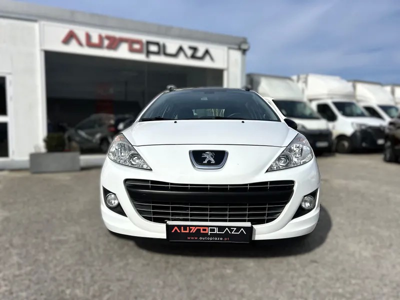 peugeot-207-sw-2012-diesel-1560cc