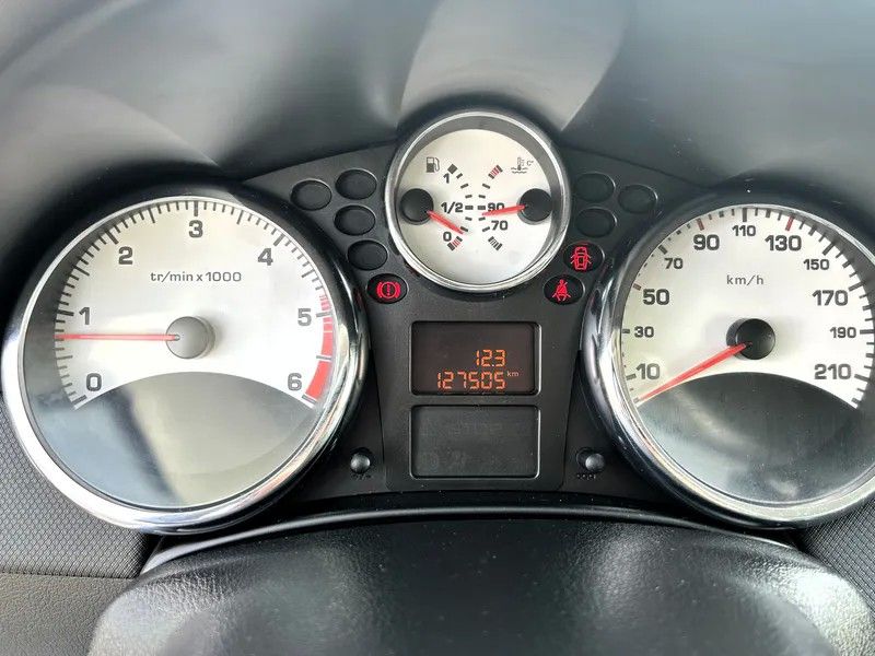 peugeot-207-sw-2012-diesel-1560cc