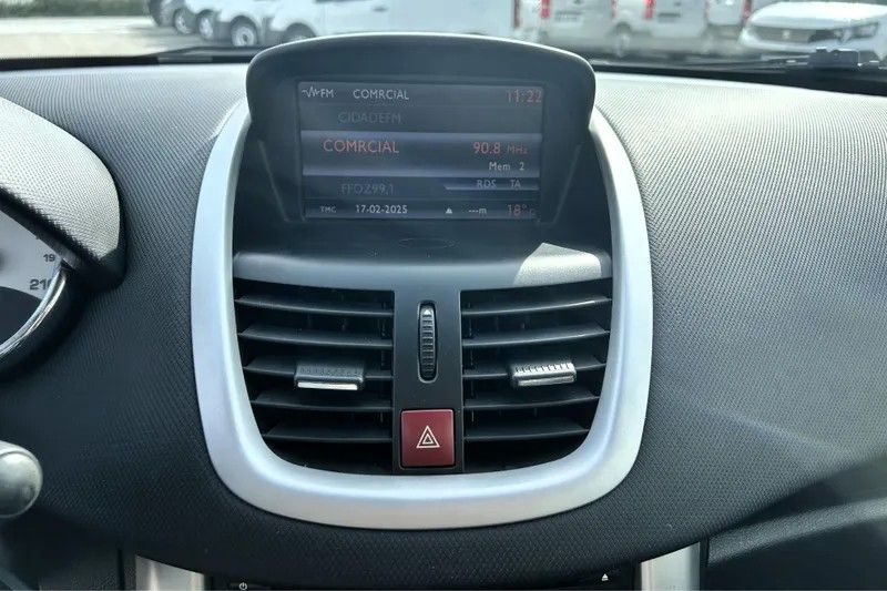 peugeot-207-sw-2012-diesel-1560cc