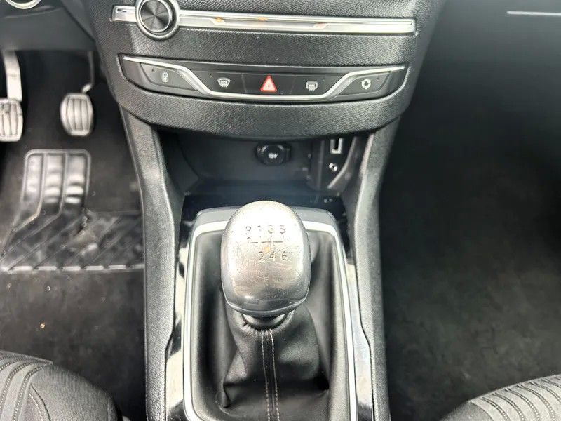 peugeot-308-2015-diesel-1560cc