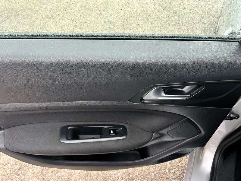 peugeot-308-2015-diesel-1560cc