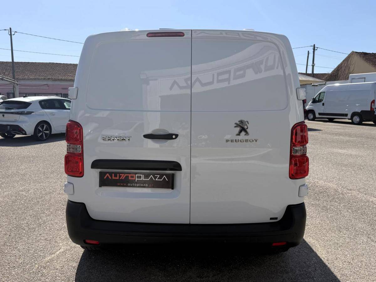 peugeot-expert-2022-diesel-1997cc