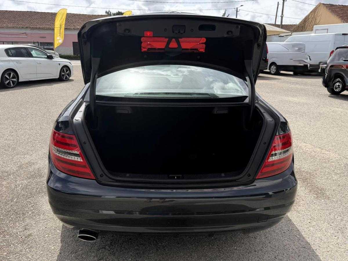mercedes-benz-classe-c-2011-diesel-2143cc