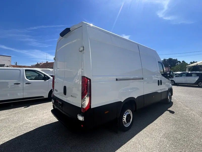 iveco-daily-2021-diesel-2287cc