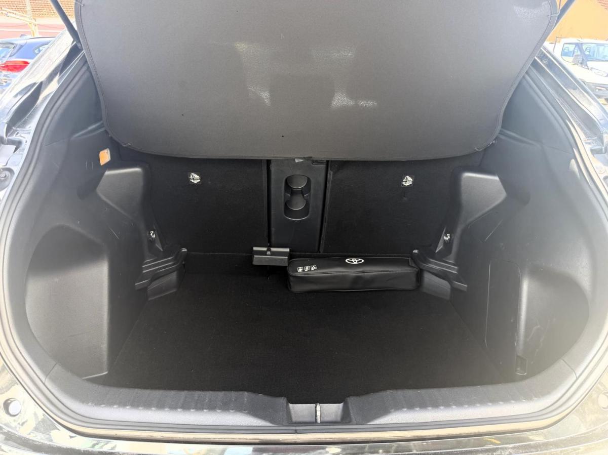 toyota-yaris-cross-2022-hibrido-a-gasolina-1490cc