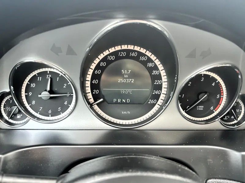 mercedes-benz-classe-e-2011-diesel-2143cc