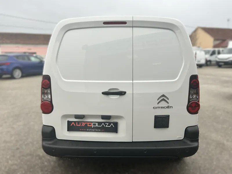 citroen-berlingo-2018-diesel-1560cc