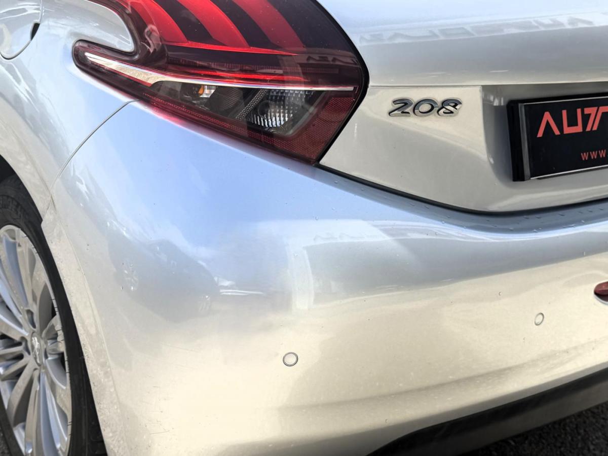 peugeot-208-2015-gasolina-1199cc