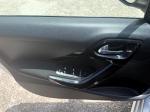 peugeot-208-2015-gasolina-1199cc