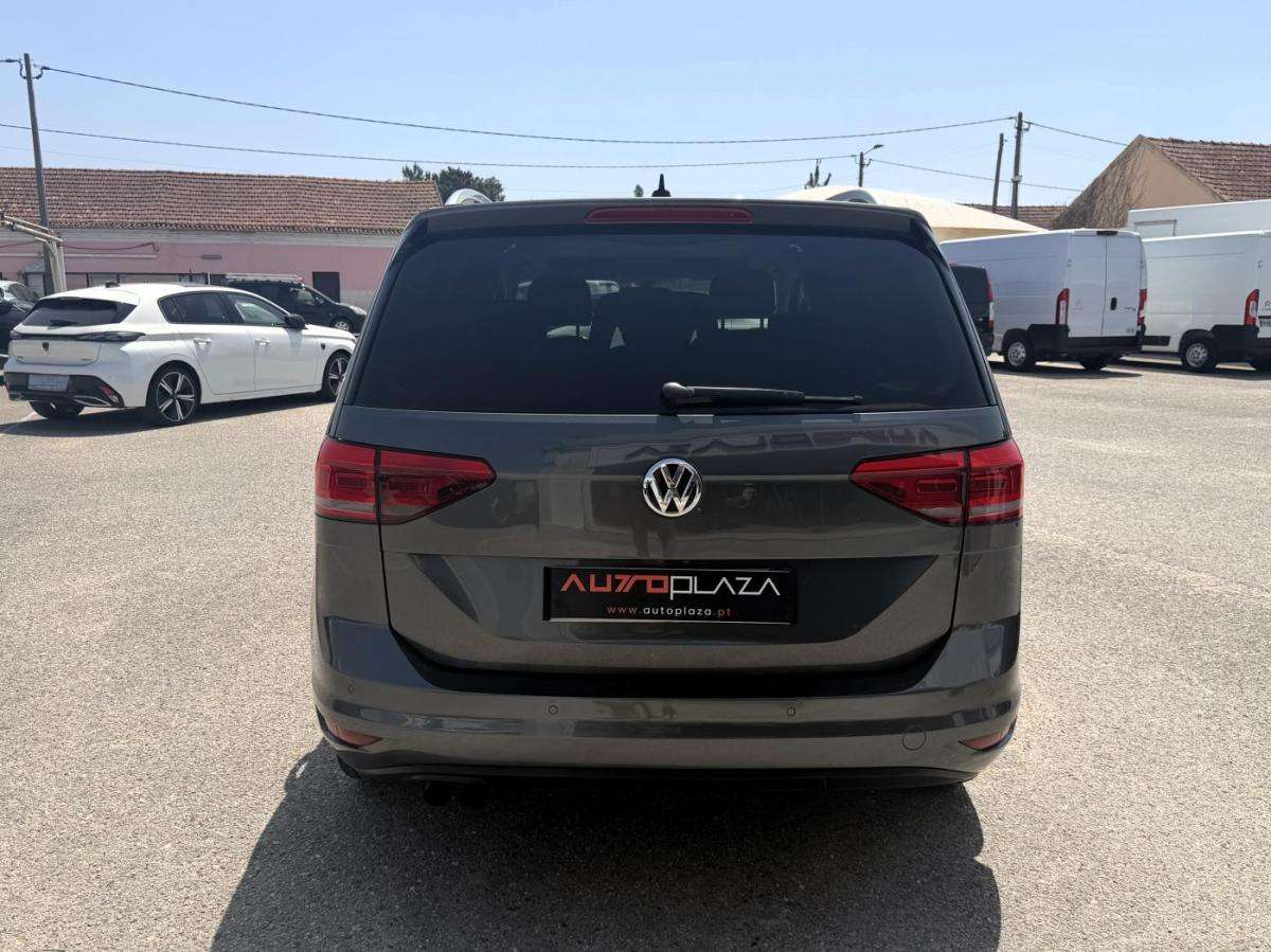 volkswagen-touran-2016-diesel-1968cc