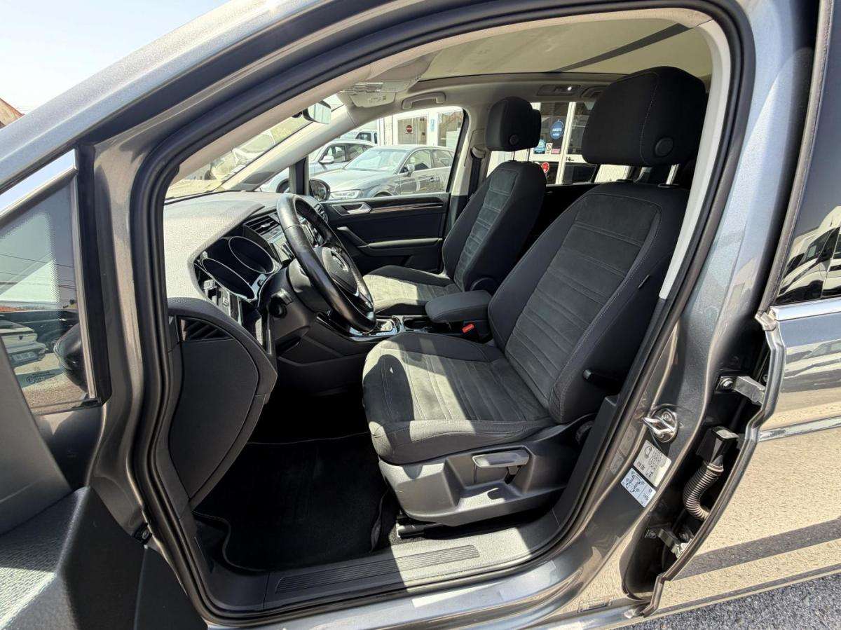 volkswagen-touran-2016-diesel-1968cc