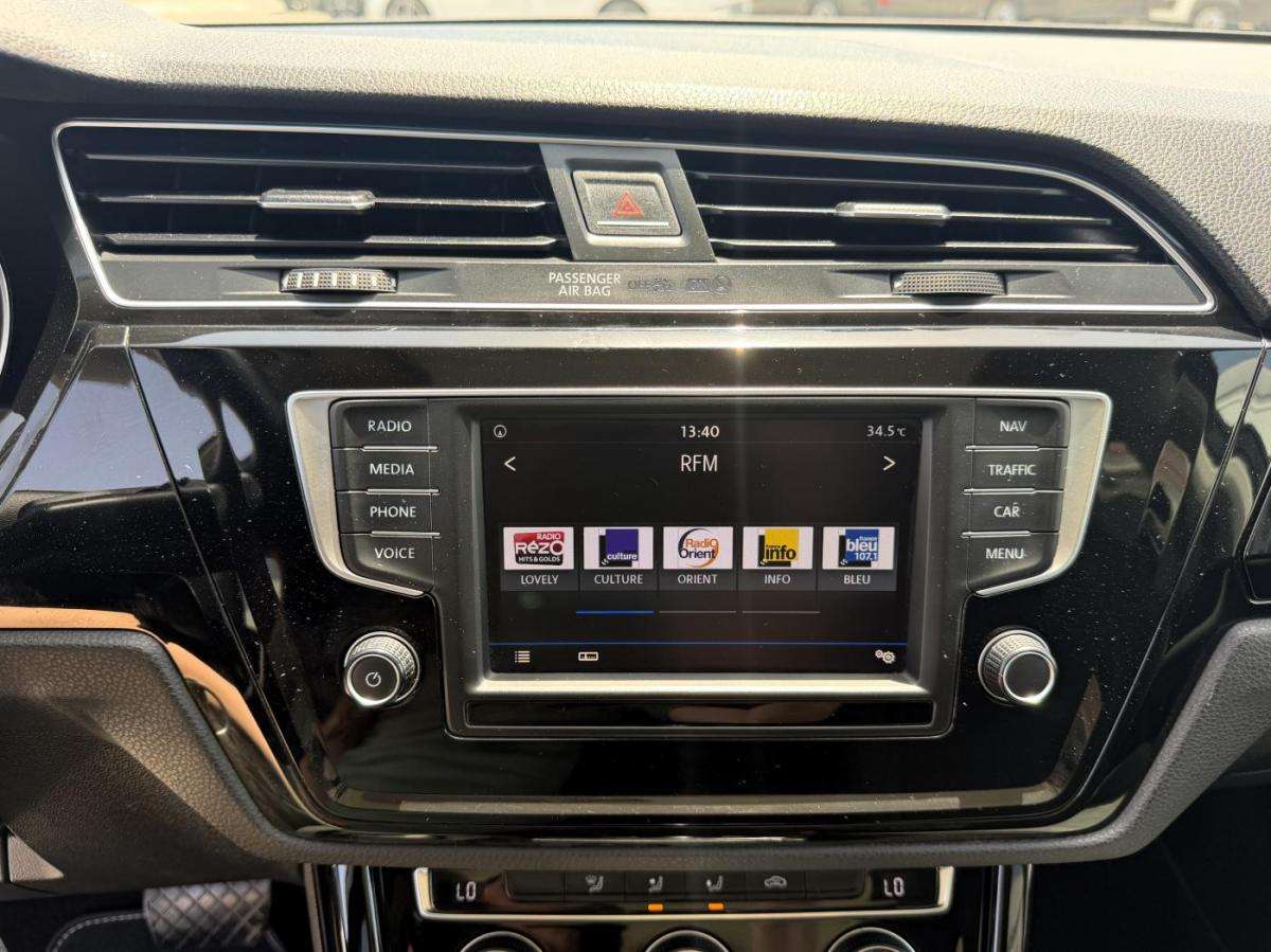 volkswagen-touran-2016-diesel-1968cc