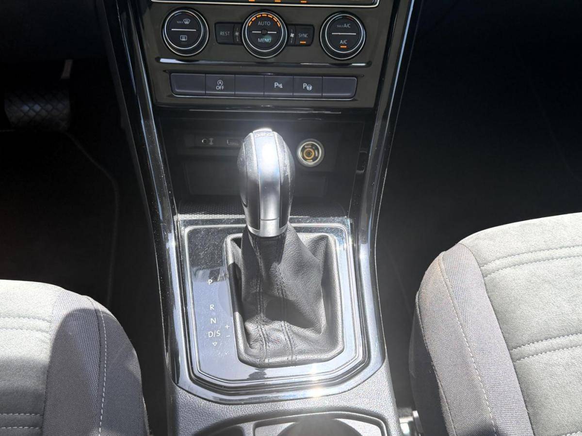 volkswagen-touran-2016-diesel-1968cc