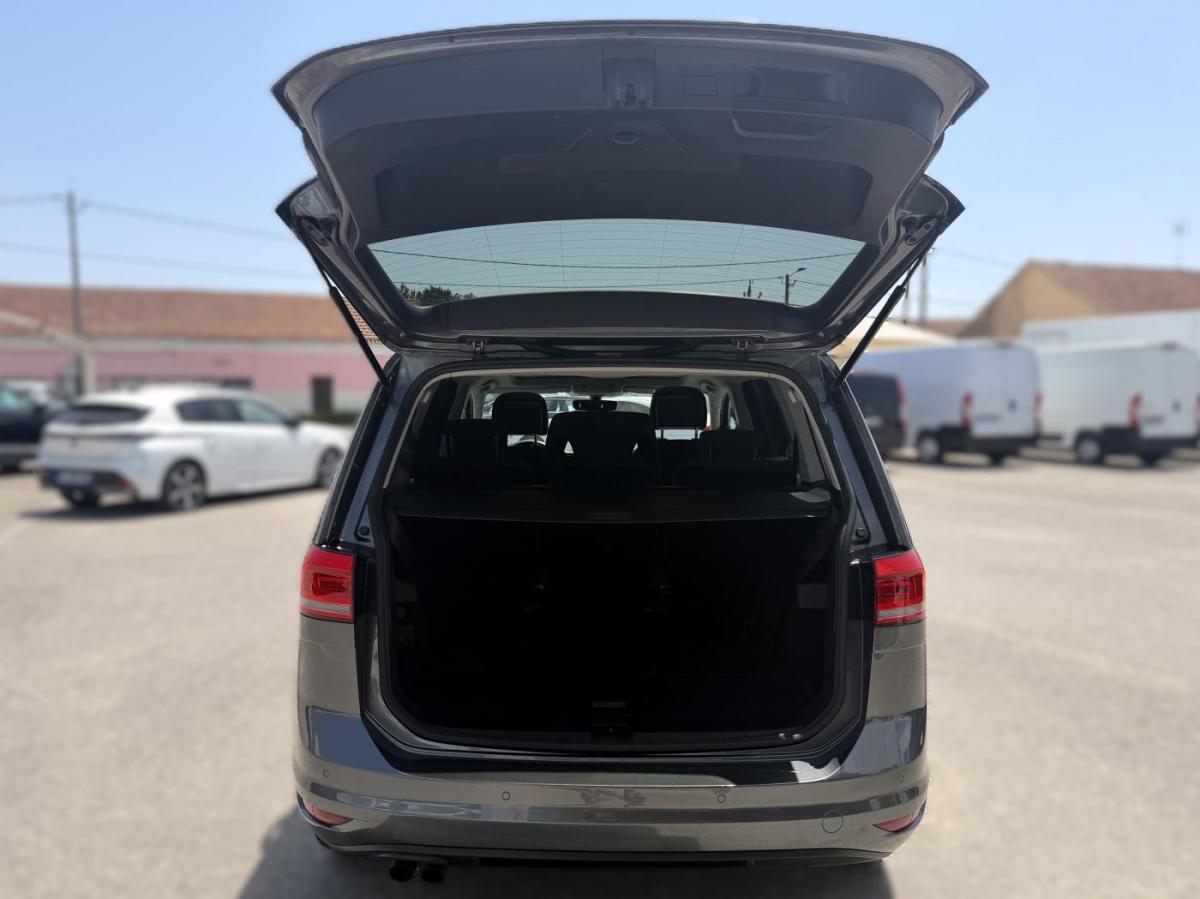 volkswagen-touran-2016-diesel-1968cc