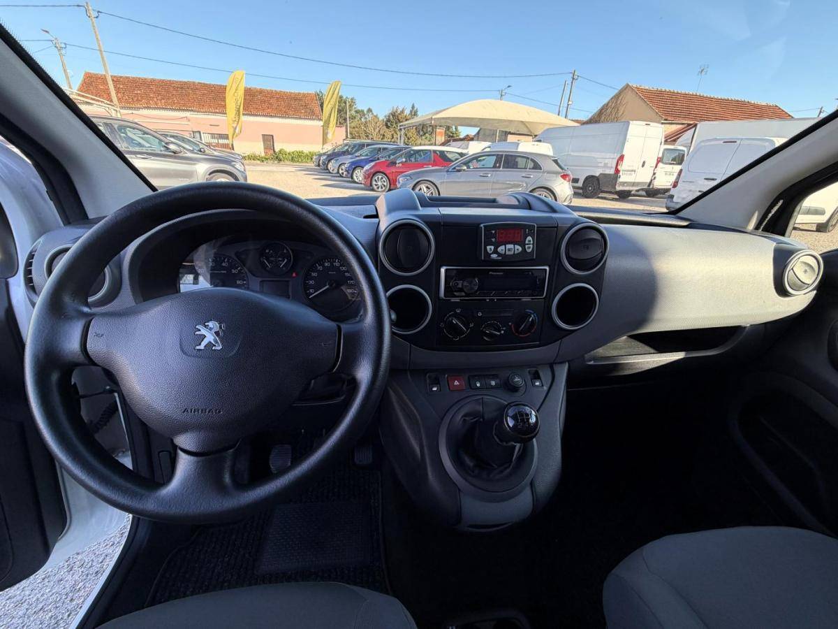peugeot-partner-2014-diesel-1560cc
