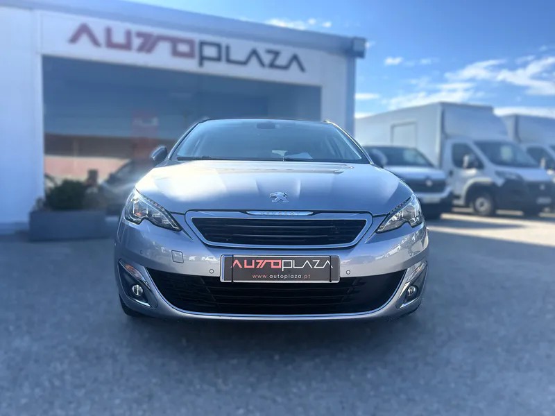 peugeot-308-2015-gasolina-1199cc