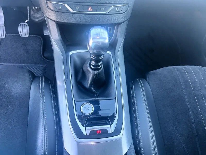 peugeot-308-2015-gasolina-1199cc