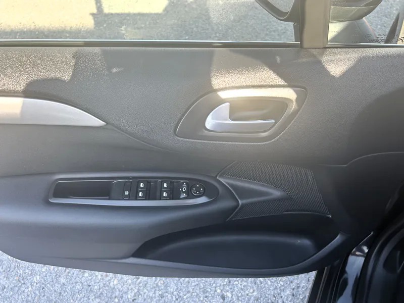 citroen-c4-2015-diesel-1560cc