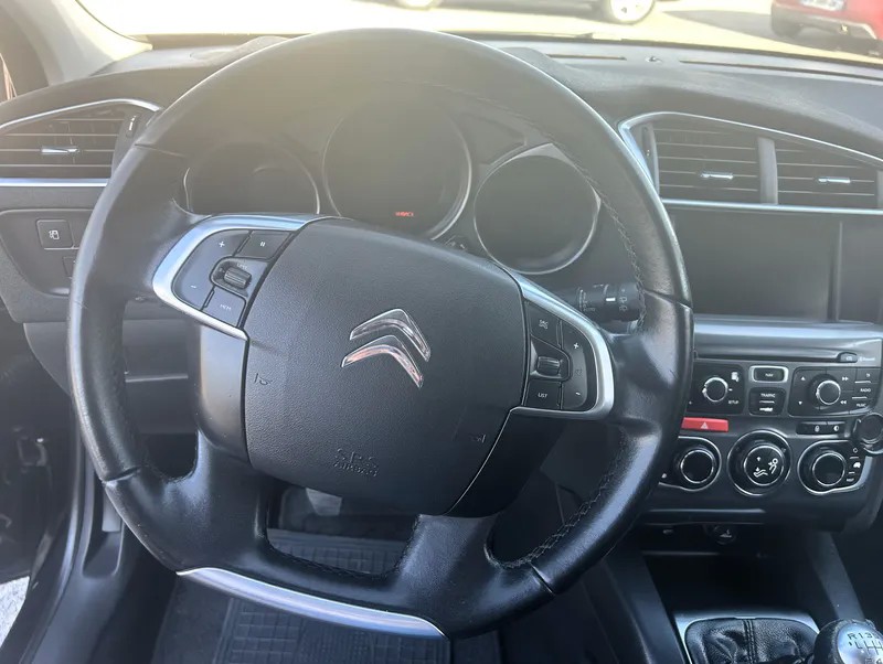 citroen-c4-2015-diesel-1560cc