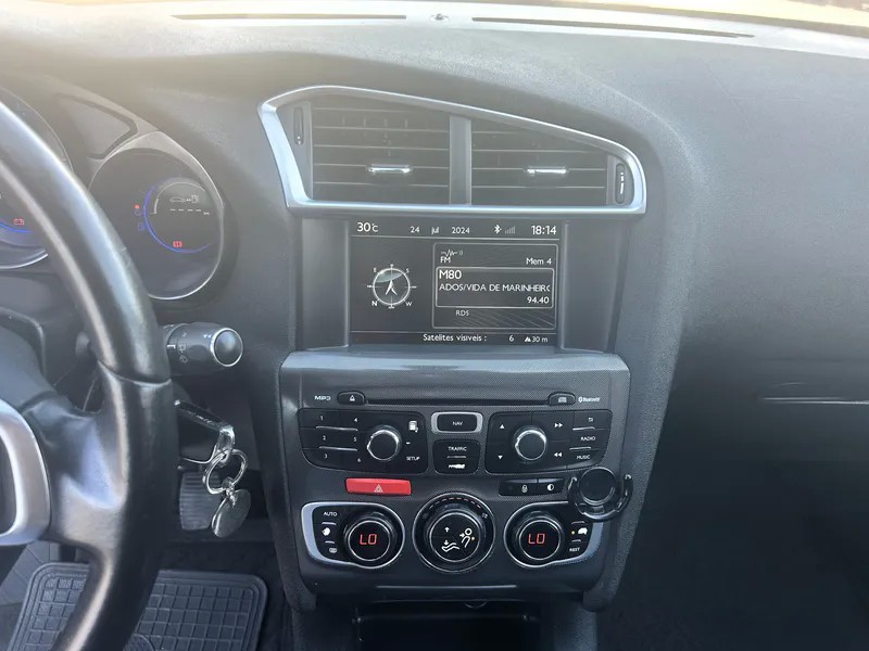 citroen-c4-2015-diesel-1560cc