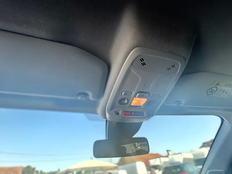 peugeot-208-2022-gasolina-1199cc