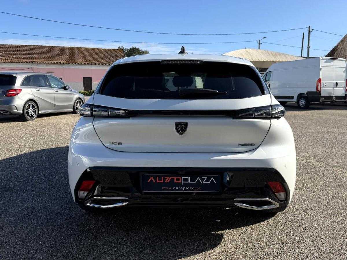 peugeot-308-2022-hibrido-a-gasolina-1598cc