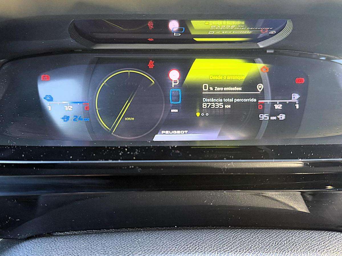 peugeot-308-2022-hibrido-a-gasolina-1598cc