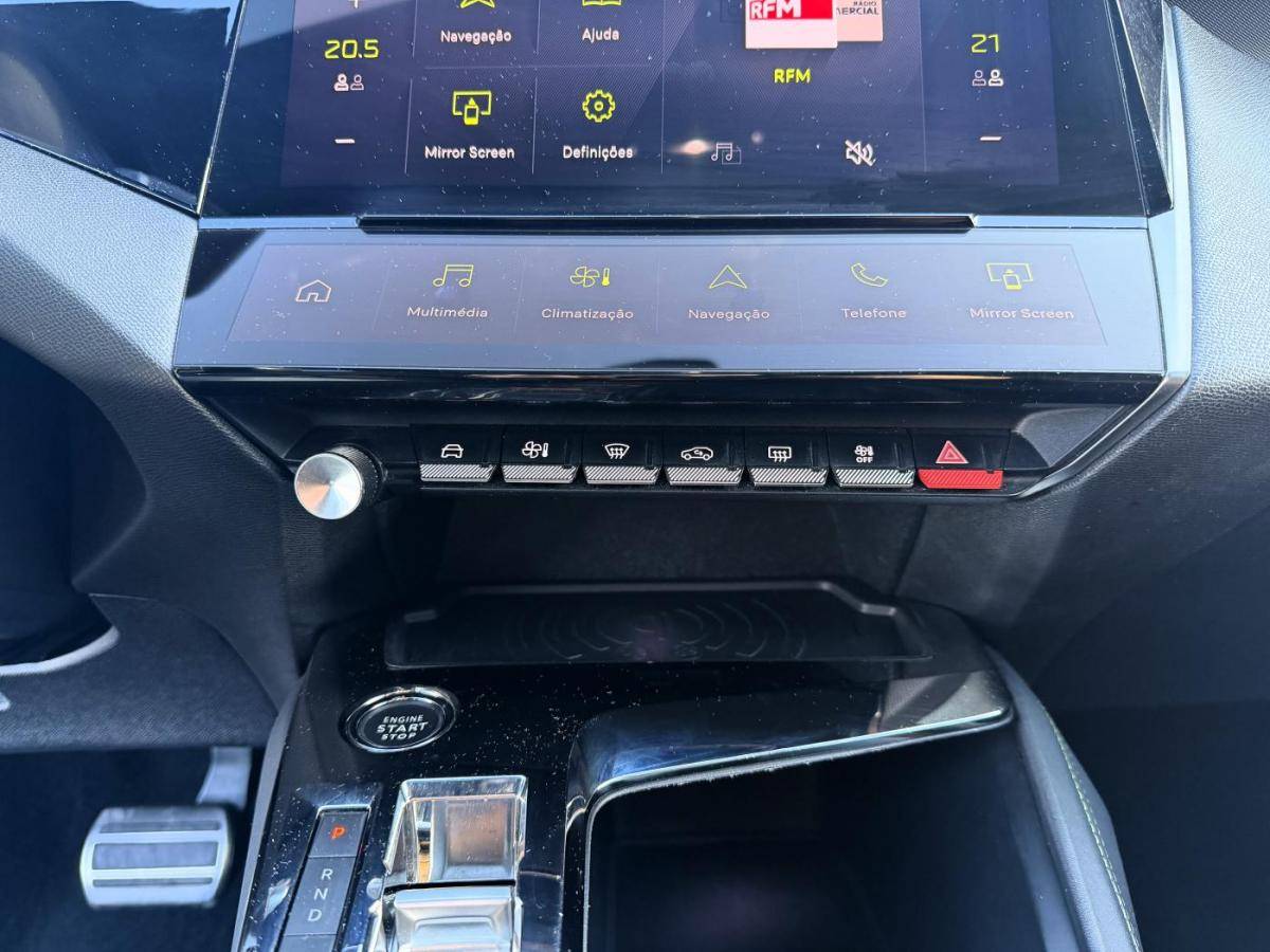 peugeot-308-2022-hibrido-a-gasolina-1598cc